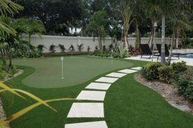 Artificial Turf Lawns and Putting Greens