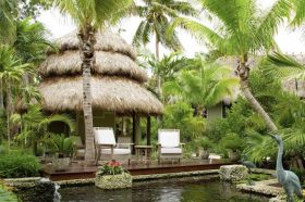 tiki huts & bars